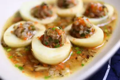 Make Eggs and meatballs step 6