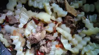 Make Potatoes smothered rabbits step 9