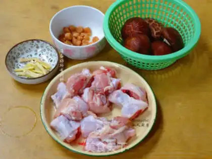 Make Roast chicken soup step 0