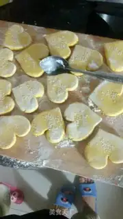 Make Pumpkin step 2