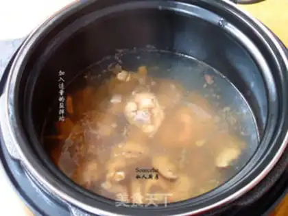 Make Roast chicken soup step 4