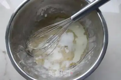 Make Banana cake roll step 2