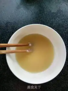 Make Hand grab cake step 1