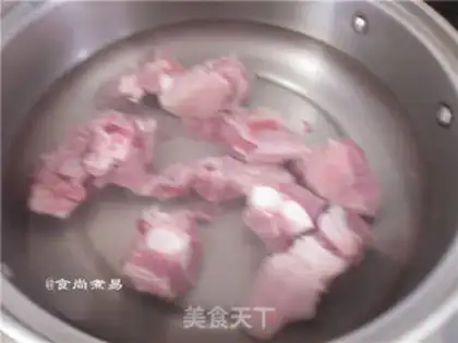 Make Chicken weeds, horse-to-mouth drinks step 1