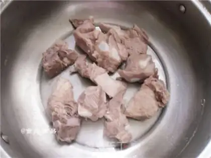 Make Chicken weeds, horse-to-mouth drinks step 5