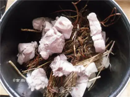 Make Chicken weeds, horse-to-mouth drinks step 6