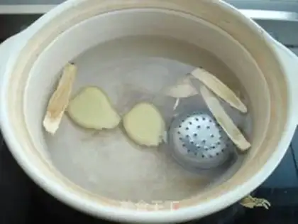 Make Yellow lamb soup step 3