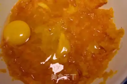 Make Pumpkin onions step 3