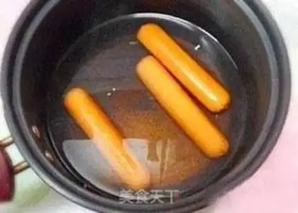 Make Homemade hot dogs step 1