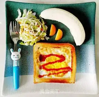 Make Toast eggs step 6