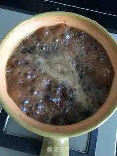 Make Black and red beans and flowers step 6