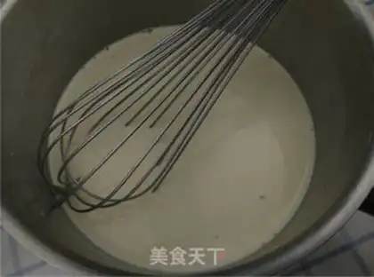 Make Vanilla chocolate naked cake step 2