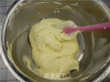 Make Vanilla chocolate naked cake step 5