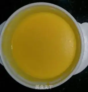 Make Grenade cream cake step 2