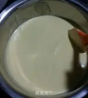 Make Grenade cream cake step 5