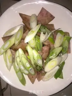 Make Scrambled onions step 0