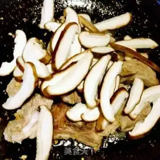 Make Porridge of mushrooms step 4