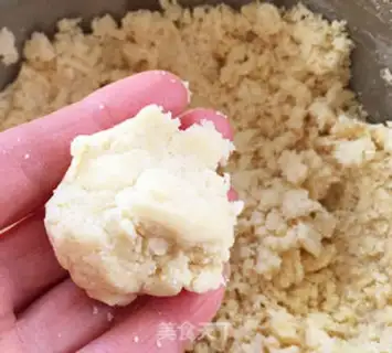 Make Norwegian sandcakes step 3