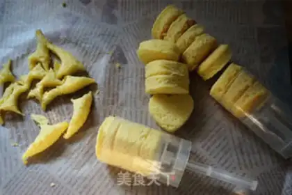 Make Rainbow push cake step 1