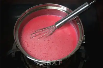 Make Strawberry pudding step 3
