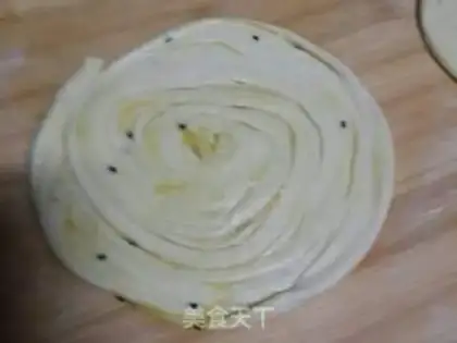 Make Straw hat pie step 5
