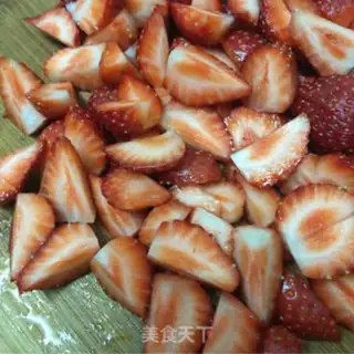 Make Strawberry sauce step 1