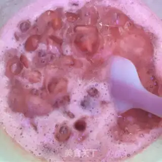 Make Strawberry sauce step 5
