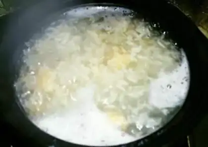 Make Rice makes round step 1