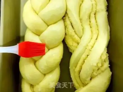 Make Coconut braid bread step 18