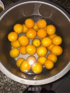 Make Iced sugar and orange jam tea step 0