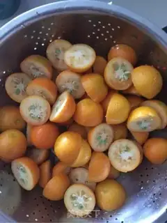 Make Iced sugar and orange jam tea step 1
