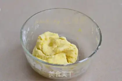Make Rose apple rolls step 5