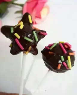 Make Lollipop cake step 10