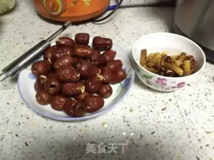 Make "Sesame gel dates." step 0