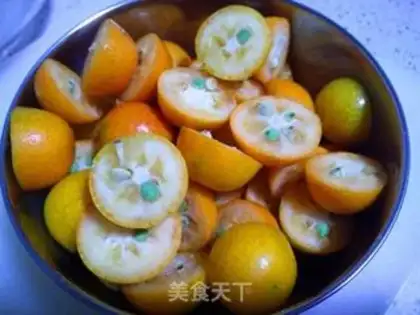 Make Honey gold orange sauce step 1