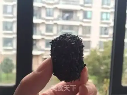 Make "Sesame gel dates." step 5