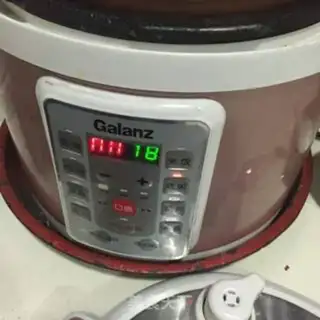 Make Red-tree, black rice congee step 5