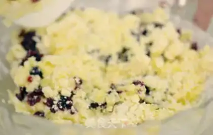 Make Italian desert roses step 2