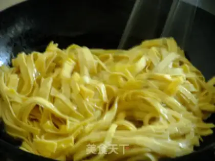 Make Egg bean pelt step 3