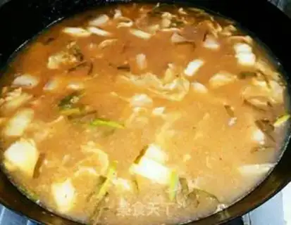 Make The sauerkraut