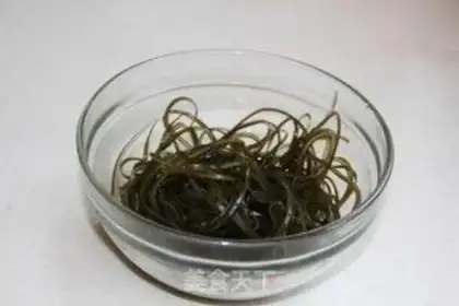 Make Seaweed fans step 2