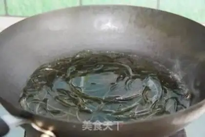 Make Seaweed fans step 4