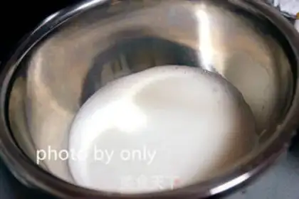 Make Orange cake roll step 1