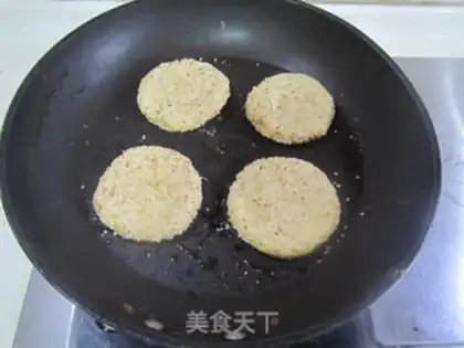 Make Sesame potatoes and soy sauce step 7