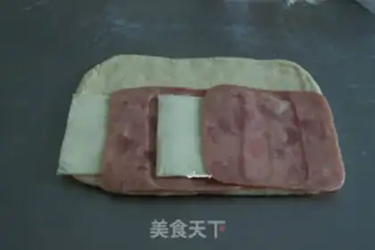 Make Ham cheese pizza bread step 5
