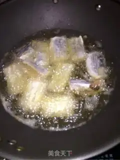 Make Jell-O fish step 2