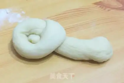 Make Flower milk bread step 7