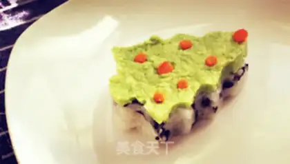 Make Pepper egg cups step 3