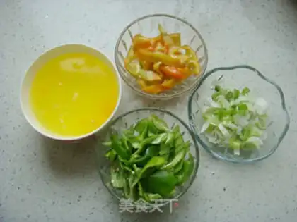 Make Pepper fried eggs step 0