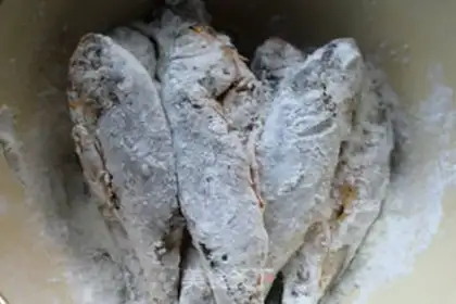 Make Dried and fried yellowfish step 2